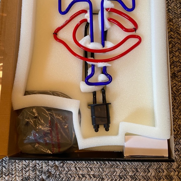 MN Twins MLB neon desk light - Picture 3 of 5